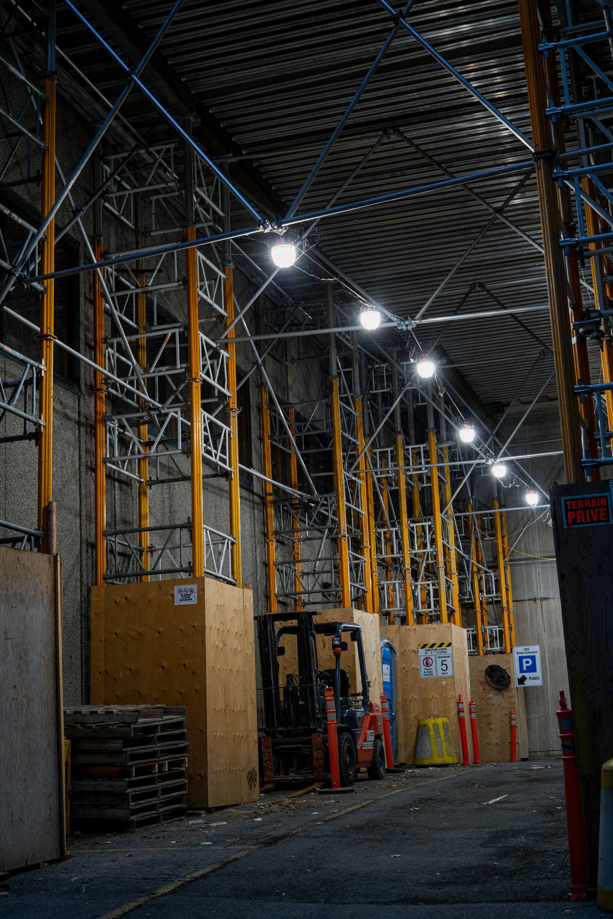 Lighting & LED Retrofit